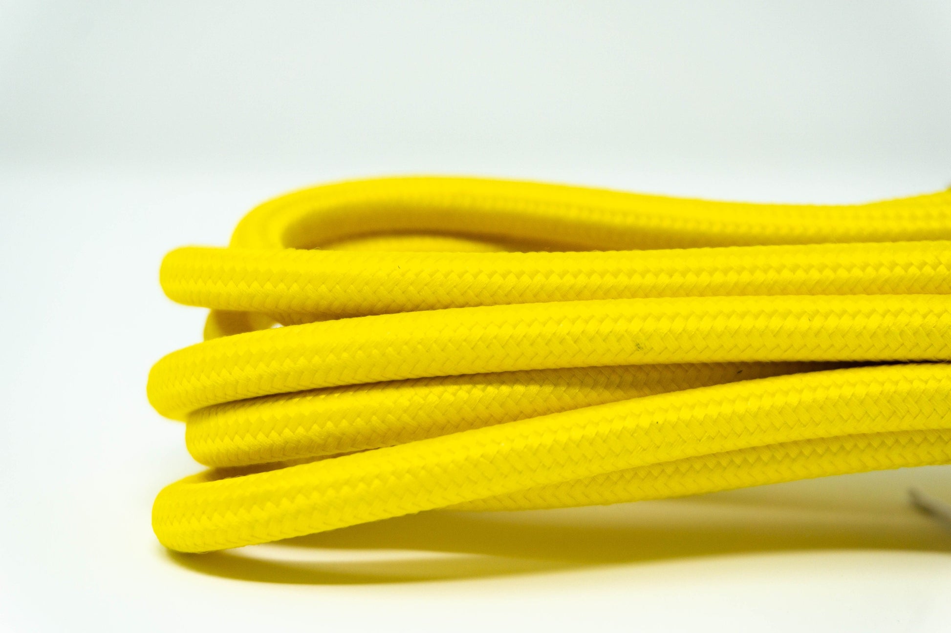 Follite Yellow Cloth Covered Round Lamp Wire with Plug | 8 Feet Long